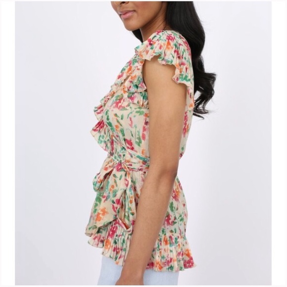 Diane Von Furstenberg Rosita Floral Wrap Blouse - Picture 2 of 11